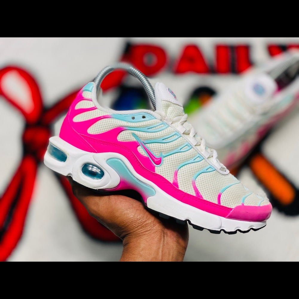 Wmns Nike Air Max TN Plus Wht/Blue/Pnk sz6